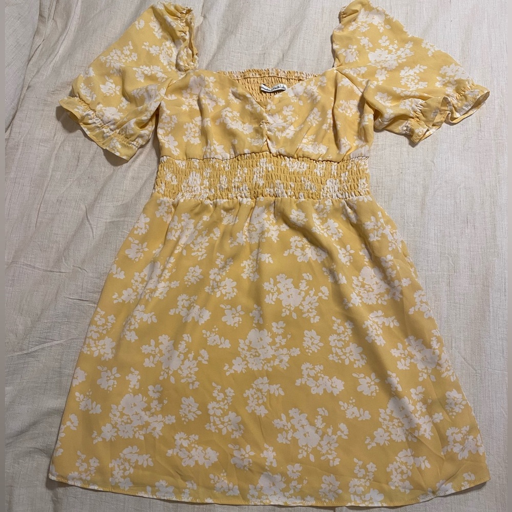 Yellow & White Floral Abercrombie & Fitch dress